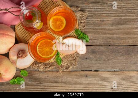 Pfirsich Tee Pfirsich Lebensmittel und Getränke Lebensmittel Ernährung Konzept. Stockfoto