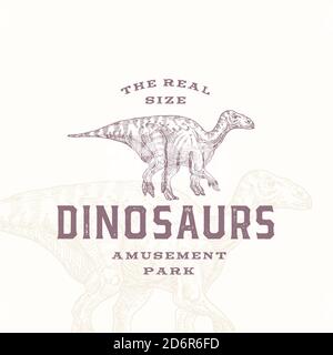 Real Size Dinosaurs Amusement Park Abstraktes Zeichen, Symbol oder Logo Vorlage. Handgezeichnetes Iguanodon Reptil mit Premium Typografie und Hintergrund Stock Vektor