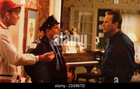 JOHN HEARD, JOE PESCI und D. DANNY WARHOL in HOME ALONE (1990), Regie: CHRIS COLUMBUS. Kredit: 20TH CENTURY FOX / Album Stockfoto