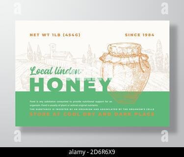 Honey Label-Vorlage. Abstraktes Vektor-Verpackungsdesign-Layout. Modernes Typografie-Banner mit handgezeichneter Topf oder Glas und ländliche Landschaft Hintergrund. Stock Vektor