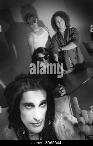 Die amerikanische alternative Rockband Jane's Addiction wurde in London fotografiert 1988 Stockfoto