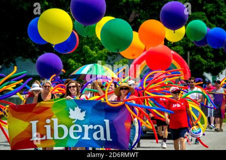 Das jährliche Pride Parade Festival in London Ontario im Jahr 2018 Und 2019 Gehminuten von der Western Fair zum Victoria Park In London, Ontario, Kanada Stockfoto