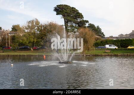 Wasserbrunnen in Trenance Gardens, Newquay, Cornwall Stockfoto