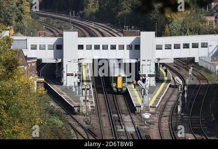 Allgemeine Ansicht des Haywards Heath Railway Station in West Sussex, England. Bild von James Boardman Stockfoto