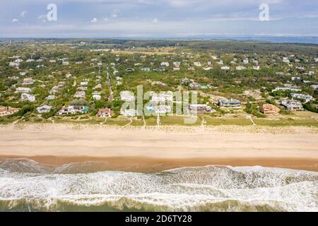 Luftbild des Strandes von Amagansett und des Atlantischen Ozeans Stockfoto