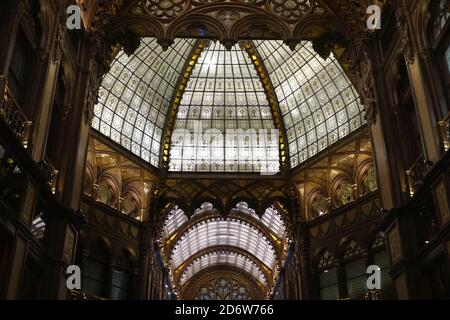 Interior, Brudern House - Paris Courtyard, Budapest, Ungarn, Brudern-haz - Parizsi udvar, Magyarország, Europa Stockfoto