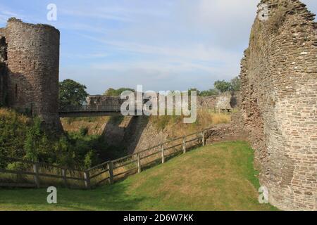 White Castle. Offa's Dyke Path. National Trail. Fernwanderweg. Anglo-walisische Grenze. Monmouthshire. Wales. VEREINIGTES KÖNIGREICH Stockfoto