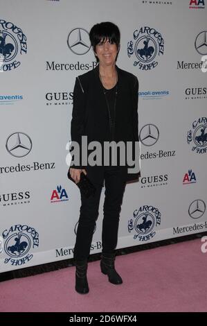 Diane Warren nimmt am 32. Jährlichen Carousel of Hope Ball im Beverly Hilton Hotel in Beverly Hills, CA Teil. Am 10/23/2010 Stockfoto