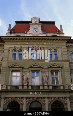 Maribor Postgebäude aus dem 19. Jahrhundert in Slowenien Stockfoto