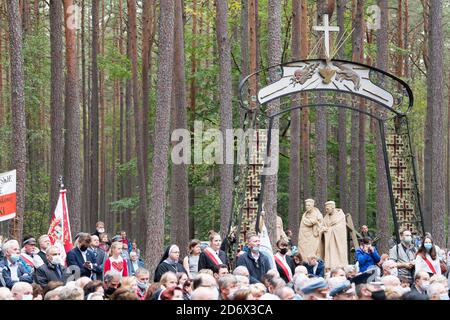 Eines von mindestens 30 Massengräbern von 12.000 bis 14.000 polnischen Intellektuellen (Nationalaktivisten, Lehrer, Priester) aus Kazuby und Pommern, Extermina Stockfoto