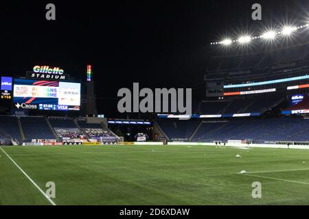 Foxborough, Vereinigte Staaten Von Amerika. Oktober 2020. *** während des MLS-Spiels zwischen New England Revolution und Philadelphia Union im Gillette Stadium in Foxborough, Massachusetts. KEINE KOMMERZIELLE NUTZUNG. Morgan Tencza/SPP Kredit: SPP Sport Pressefoto. /Alamy Live Nachrichten Stockfoto