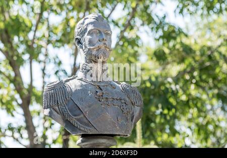 Russland, Wladiwostok, 09/29/2019. Büste des letzten russischen Kaisers Nikolaus II. (Oder Nikolai II.), auch bekannt als St. Nikolaus der Passionsträger in der Stockfoto