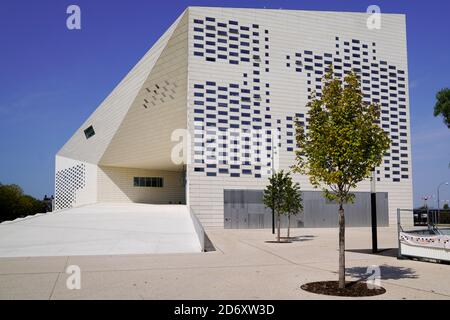 Bordeaux , Aquitanien / Frankreich - 16 10 2020 : Meca neues Architekturdesign-Gebäude in Bordeaux in Frankreich Stockfoto