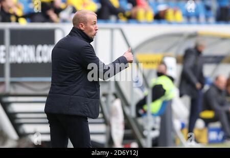 Offenheim-Cheftrainer Sebastian Hoeness während der Bundesliga Fußballspiel zwischen der TSG Hoffenheim und dem BVB Borussia Dortmund O Stockfoto