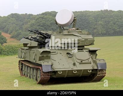 Ein Radar gesteuertes Anti Aircraft Mobile Gun System. Stockfoto