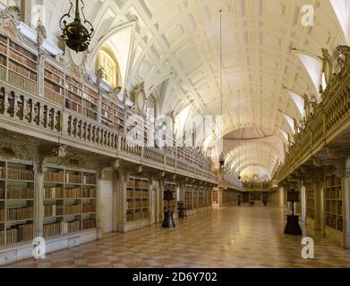 Palacio Nacional de Mafra, der Nationalpalast Mafra, der monumentale Palast und Kloster in Portugal. Die Bibliothek. Europa, Südeuropa, Por Stockfoto