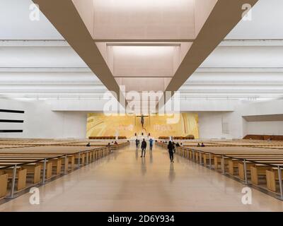 Basilika der Heiligen dreifaltigkeit Igreja da Santissima Trindade. Fatima, ein Wallfahrtsort. Europa, Südeuropa, Portugal Stockfoto