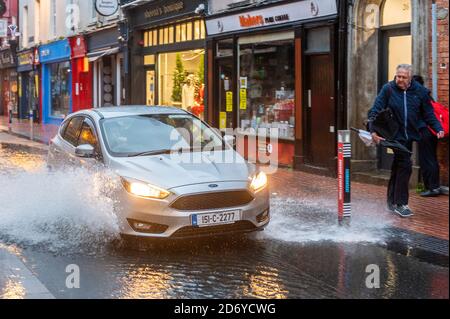 Cork, Irland. Oktober 2020. Cork Stadt überflutet heute Morgen, mit South Mall und die niedrig liegenden Kais tragen die Hauptlast des Flutwassers. Quelle: AG News/Alamy Live News Stockfoto