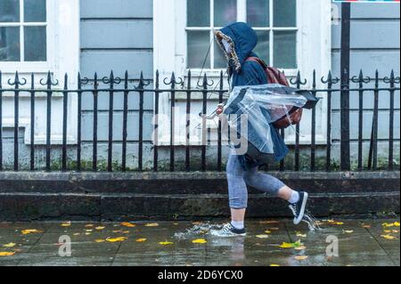 Cork, Irland. Oktober 2020. Cork Stadt überflutet heute Morgen, mit South Mall und die niedrig liegenden Kais tragen die Hauptlast des Flutwassers. Quelle: AG News/Alamy Live News Stockfoto