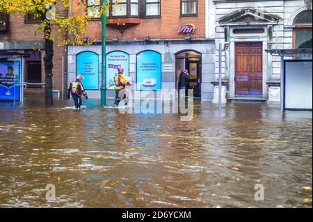 Cork, Irland. Oktober 2020. Cork Stadt überflutet heute Morgen, mit South Mall und die niedrig liegenden Kais tragen die Hauptlast des Flutwassers. Quelle: AG News/Alamy Live News Stockfoto