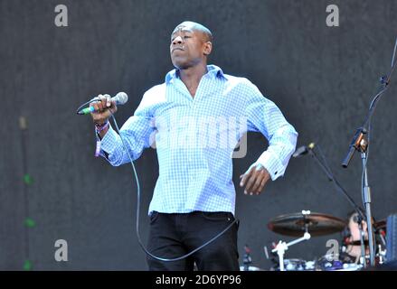 Roachford tritt mit Mike und The Mechanics beim Isle of Wight Festival im Seaclose Park in Newport auf. Stockfoto