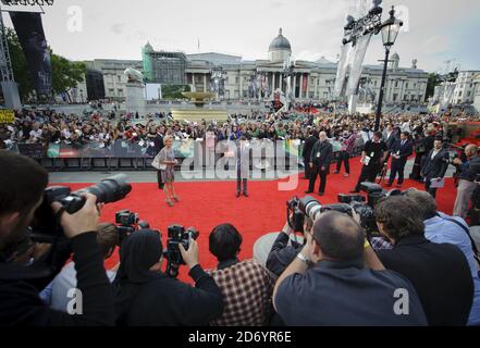 Daniel Radcliffe bei der Weltpremiere von Harry Potter und die Heiligtümer des Todes Teil 2, auf dem Trafalgar Square im Zentrum von London. Stockfoto