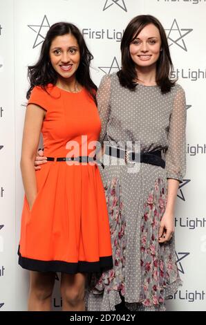 Laura Haddock und Manjinder Virk bei den First Light Awards 2012, die junge Filmemacher ehren, im BFI South Bank im Zentrum von London. Stockfoto