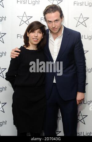 Rafe Spall und Sally Hawkins bei den First Light Awards 2012, die junge Filmemacher ehren, im BFI South Bank im Zentrum von London. Stockfoto