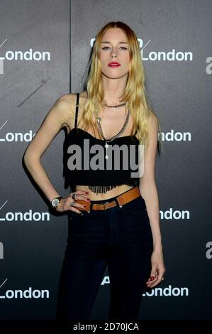 Mary Charterist bei der Casio London 1. Geburtstagsparty im Casio Store in Covent Garden, London angekommen. Stockfoto