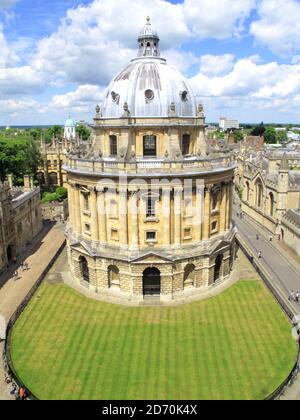 Die Radcliffe Kamera gebaut in Oxford Oxfordshire England zwischen 1737-1749 die zusätzlichen Lesesäle für den Bodleian Bibliothek, die ist Stockfoto