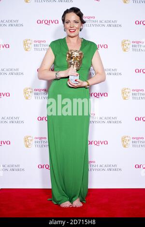 Olivia Colman mit dem Leading Actress Award für Broadchurch, bei den Arqiva British Academy Television Awards 2014 im Theatre Royal, Drury Lane, London. Stockfoto