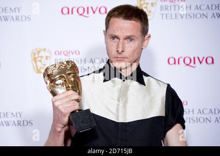 Sean Harris mit dem Leading Actor Award für Southcliffe bei den Arqiva British Academy Television Awards 2014 am Theatre Royal, Drury Lane, London. Stockfoto