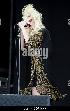 Taylor Momsen von Pretty Reckless tritt beim Isle of Wight Festival in Newport auf der Isle of Wight auf. Stockfoto