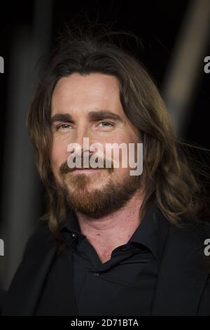 Christian Bale bei der Weltpremiere von Exodus Gods and Kings im Leicester Square, London. Stockfoto