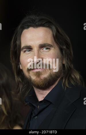 Christian Bale bei der Weltpremiere von Exodus Gods and Kings im Leicester Square, London. Stockfoto