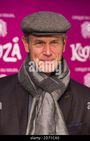 Mark Foster bei der Premiere des Cirque du Soleil - Kooza in der Royal Albert Hall im Westen Londons. Stockfoto