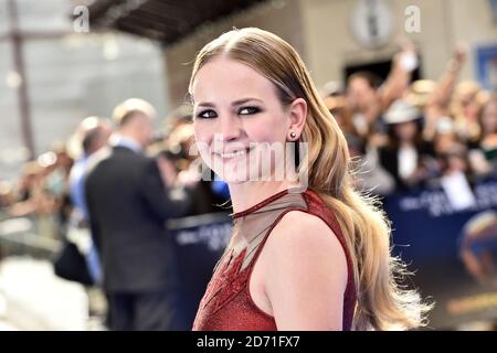 Britt Robertson bei der europäischen Premiere von Disneys "Tomorrowland A World Beyond" im Odeon Cinema Leicester Square, London (Pflichtangabe: Matt Crossick/ Empics Entertainment) Stockfoto