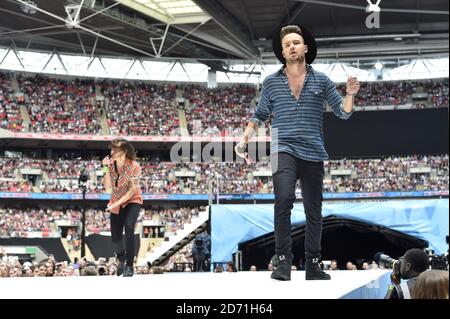 Liam Payne von One Direction tritt während des Summertime Ball von Capital FM im Wembley Stadium, London, auf der Bühne auf. Stockfoto