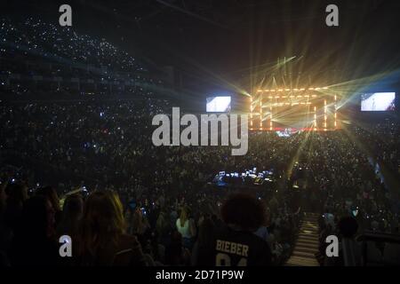 Atmosphäre während des Capital FM Jingle Bell Ball 2015 in der O2 Arena, London. Stockfoto