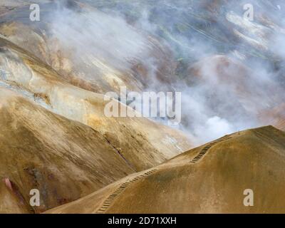 Geothermie Hveradalir in den Bergen von Kerlingarfjoell im Hochland von Island. europa, nordeuropa, island, september Stockfoto