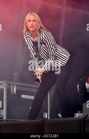 Nicole Appleton of All Saints beim V Festival im Hylands Park in Chelmsford, Essex. Bilddatum: Samstag, 20. August 2016. Bildnachweis sollte lauten: Matt Crossick/ EMPICS Entertainment. Stockfoto