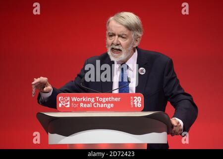 Der Abgeordnete Paul Flynn, der Schattenführer des Parlaments, spricht am dritten Tag der Labour Party Konferenz in Liverpool. Bilddatum: Dienstag, 27. September 2016. Bildnachweis sollte lauten: Matt Crossick/ EMPICS Entertainment. Stockfoto
