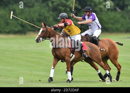 Prinz Harry stellte sich vor, als er beim Jerudong Trophy Polo Match im Cirencester Park Polo Club, Gloucestershire, spielte. Bilddatum: Samstag, 15. Juli 2017. Bildnachweis sollte lauten: Matt Crossick/ EMPICS Entertainment. Stockfoto