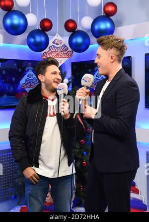 Jonas Blue wird während des ersten Tages des Capital's Jingle Bell Ball 2017 in der O2 Arena, London, interviewt. Stockfoto