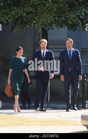 Prinz Harry und Meghan Markle, der Herzog und Herzogin von Sussex, treffen den Taoiseach, Leo Varadkar, in den Regierungsgebäuden in Dublin, Irland. Bilddatum: Mittwoch, 10. Juli 2018. Bildnachweis sollte lauten: Matt Crossick/ EMPICS Entertainment. Stockfoto