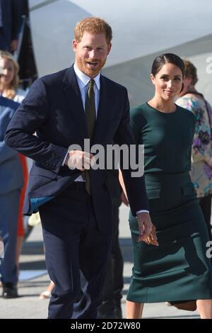 Prinz Harry und Meghan Markle, der Herzog und die Herzogin von Sussex, bei der Ankunft am Dublin Airport, Irland. Bilddatum: Mittwoch, 10. Juli 2018. Bildnachweis sollte lauten: Matt Crossick/ EMPICS Entertainment. Stockfoto