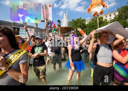 "Top Trump"-Demonstranten am Trafalgar Square, London, im Rahmen der Proteste gegen den Besuch von US-Präsident Donald Trump in Großbritannien. Bilddatum: Freitag, 13. Juli 2018. Bildnachweis sollte lauten: Matt Crossick/ EMPICS Entertainment. Stockfoto