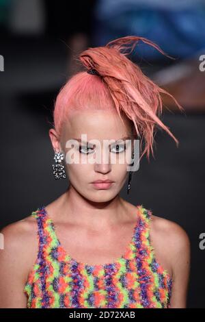 Georgia May Jagger auf dem Laufsteg während der Ashley Williams Spring/Summer 2019 London Fashion Week Show im House of Vans, London. Bilddatum: Freitag, 14. September 2018. Bildnachweis sollte lauten: Matt Crossick/ EMPICS Entertainment. Stockfoto