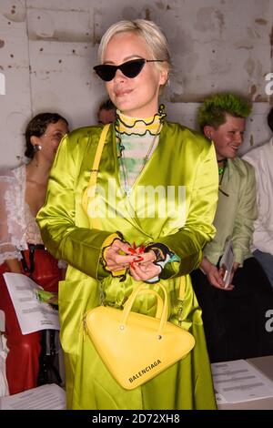 Lily Allen in der ersten Reihe während der Fashion East Spring/Summer 2019 London Fashion Week Show in Covent Garden, London. Bilddatum: Sonntag, 16. September 2018. Bildnachweis sollte lauten: Matt Crossick/ EMPICS Entertainment. Stockfoto
