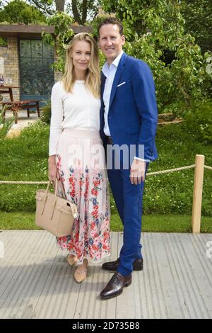 Zoe Hobbs und Brendan Cole bei der RHS Chelsea Flower Show im Royal Hospital Chelsea, London.Bilddatum: Montag, 20. Mai 2019. Bildnachweis sollte lauten: Matt Crossick/Empics Stockfoto